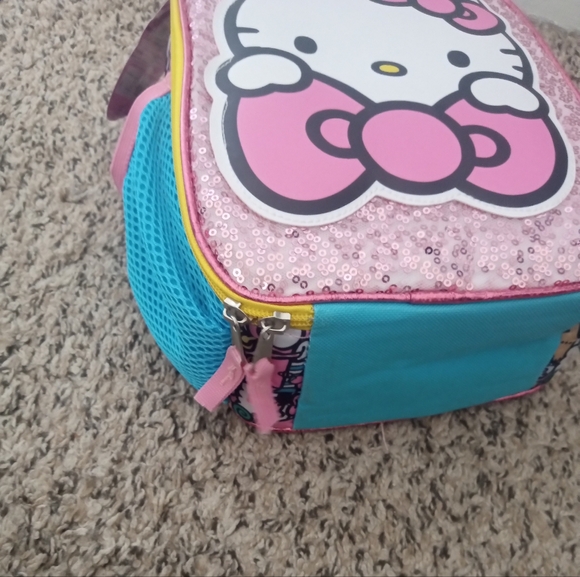 Hello Kitty Women's Bow-Tastic Lunchbox Size Small - Picture 3 of 7